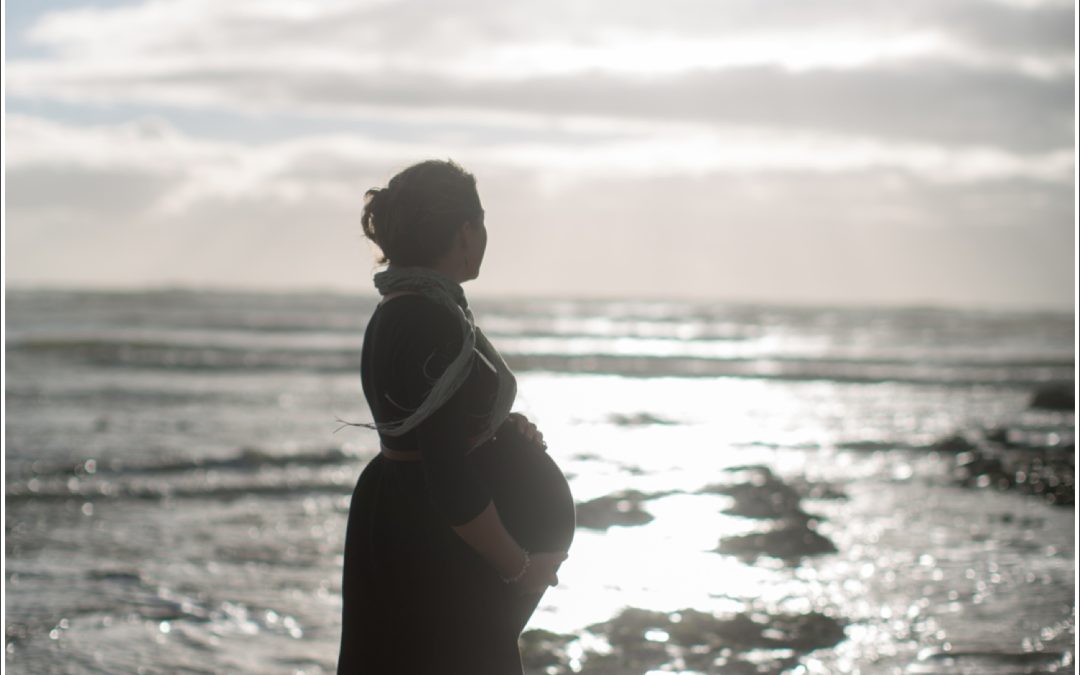 Christmas Day Pregnancy Shoot on Ovindean Beach, East Sussex