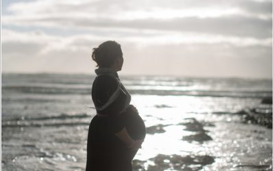 Christmas Day Pregnancy Shoot on Ovindean Beach, East Sussex